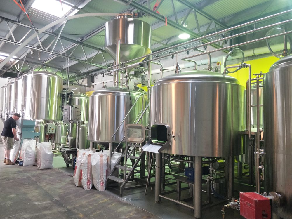 brewery equipment,Beer fermenter,beer fermentation tank,microbrewery system,Hop gun,brewery in Australia